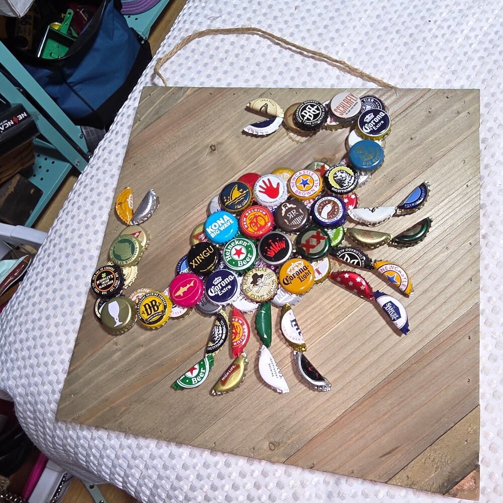HANDCRAFTED BOTTLE CAP CRAB ART 12 X 12